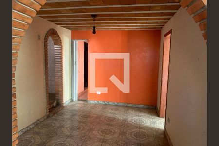 Casa à venda com 364m², 3 quartos e 3 vagasSala