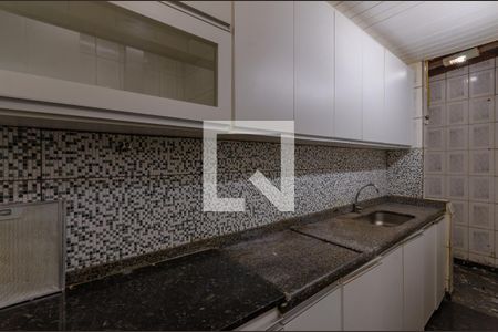 Apartamento à venda com 111m², 3 quartos e 1 vaga Apartamento à venda com 111m², 3 quartos e 1 vagaCozinha