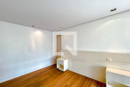 Apartamento à venda com 132m², 2 quartos e 2 vagasQuarto 1 - Suíte
