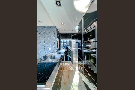 Apartamento à venda com 132m², 2 quartos e 2 vagasCozinha