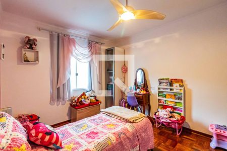 Casa à venda com 190m², 3 quartos e 4 vagas Casa à venda com 190m², 3 quartos e 4 vagasQuarto 02