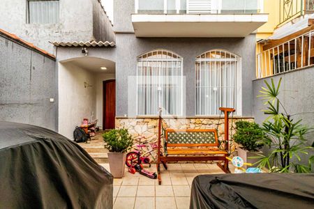 Casa à venda com 190m², 3 quartos e 4 vagas Casa à venda com 190m², 3 quartos e 4 vagasGaragem