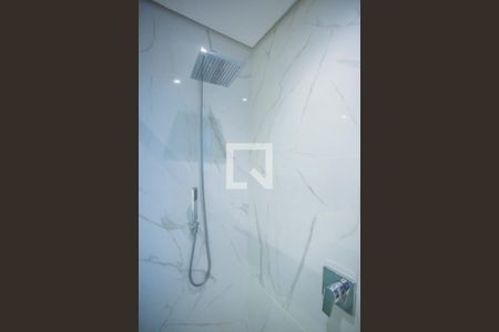 Apartamento à venda com 234m², 4 quartos e 4 vagas Apartamento à venda com 234m², 4 quartos e 4 vagasBanheiro Suíte