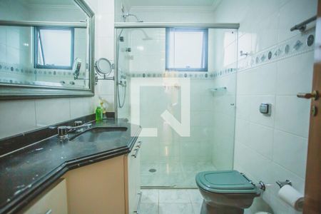 Apartamento à venda com 234m², 4 quartos e 4 vagas Apartamento à venda com 234m², 4 quartos e 4 vagasBanheiro 3