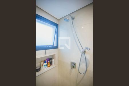 Apartamento à venda com 234m², 4 quartos e 4 vagas Apartamento à venda com 234m², 4 quartos e 4 vagasBanheiro Suíte