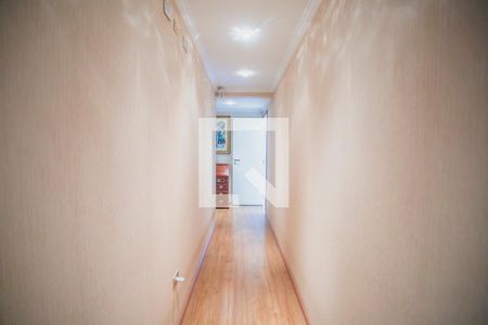 Apartamento à venda com 234m², 4 quartos e 4 vagas Apartamento à venda com 234m², 4 quartos e 4 vagasCorredor - Quartos