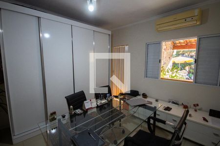 Casa para alugar com 140m², 3 quartos e 2 vagasSuíte 1