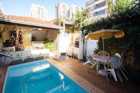 Casa para alugar com 140m², 3 quartos e 2 vagasÁrea de Serviço/Área de lazer