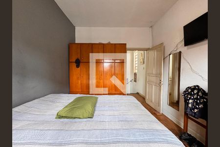 Casa à venda com 247m², 3 quartos e 4 vagas Casa à venda com 247m², 3 quartos e 4 vagasQuarto 1