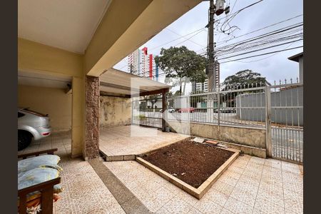 Casa à venda com 247m², 3 quartos e 4 vagas Casa à venda com 247m², 3 quartos e 4 vagasGaragem