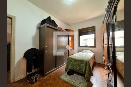 Casa à venda com 247m², 3 quartos e 4 vagas Casa à venda com 247m², 3 quartos e 4 vagasQuarto 3