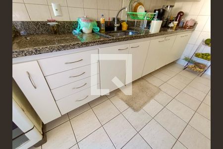 Apartamento à venda com 229m², 4 quartos e 2 vagasCopa / Cozinha