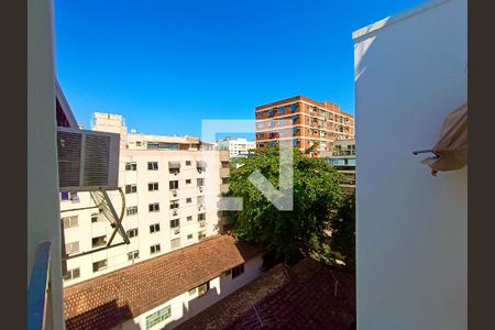 Apartamento à venda com 229m², 4 quartos e 2 vagasQuarto vista