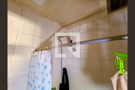 Apartamento à venda com 229m², 4 quartos e 2 vagasBanheiro serviço