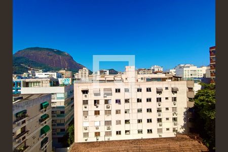 Apartamento à venda com 229m², 4 quartos e 2 vagasVaranda vista