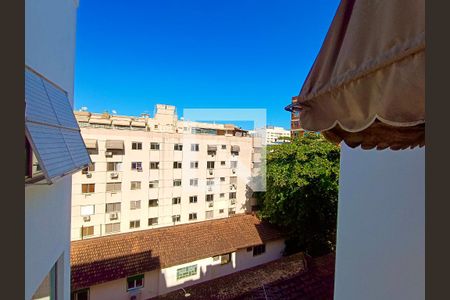 Apartamento à venda com 229m², 4 quartos e 2 vagasCopa / Cozinha vista