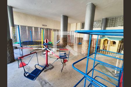 Apartamento à venda com 55m², 2 quartos e sem vagaÁrea comum - Playground