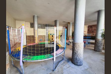 Apartamento à venda com 55m², 2 quartos e sem vagaÁrea comum - Playground