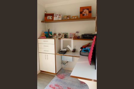 Casa à venda com 166m², 3 quartos e 3 vagas Casa à venda com 166m², 3 quartos e 3 vagasEscritório