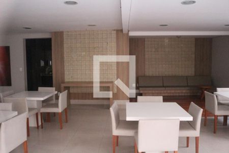 Apartamento à venda com 173m², 3 quartos e 2 vagasÁrea comum - Salão de festas