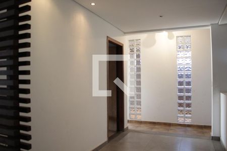 Casa à venda com 890m², 8 quartos e sem vagaCorredor