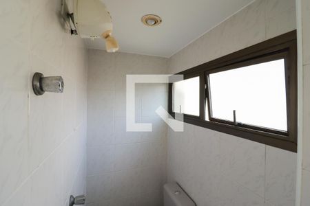 Apartamento à venda com 450m², 4 quartos e 5 vagasBanheiro da Piscina