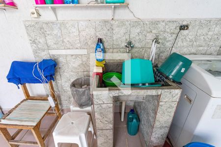 Casa à venda com 182m², 2 quartos e 2 vagas Casa à venda com 182m², 2 quartos e 2 vagasÁrea de serviço