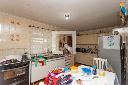 Casa à venda com 182m², 2 quartos e 2 vagas Casa à venda com 182m², 2 quartos e 2 vagasCozinha