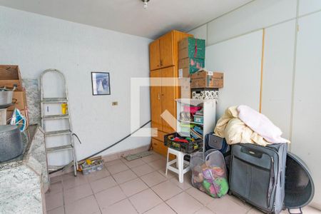 Casa à venda com 182m², 2 quartos e 2 vagas Casa à venda com 182m², 2 quartos e 2 vagasQuartinho