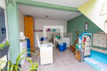 Casa à venda com 182m², 2 quartos e 2 vagas Casa à venda com 182m², 2 quartos e 2 vagasÁrea de serviço