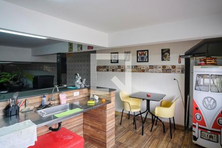 Casa à venda com 500m², 8 quartos e 12 vagasÁrea de lazer