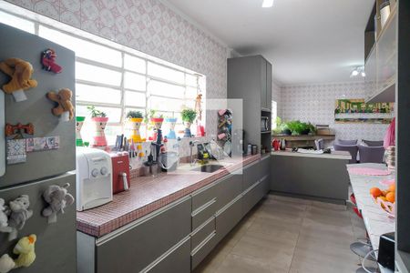 Casa à venda com 500m², 8 quartos e 12 vagasCozinha