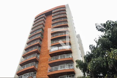 Apartamento à venda com 45m², 1 quarto e 1 vaga Apartamento à venda com 45m², 1 quarto e 1 vagaFachada