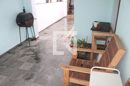 Casa à venda com 188m², 4 quartos e 3 vagasQuintal
