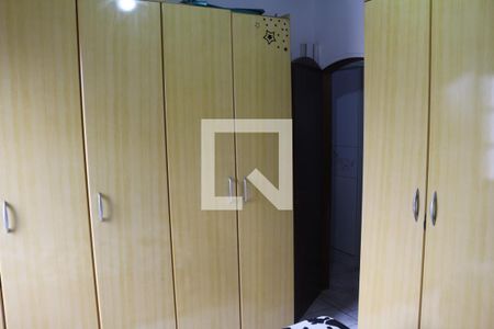 Casa à venda com 188m², 4 quartos e 3 vagasQuarto 1