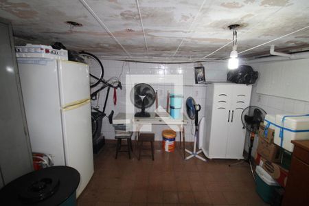 Casa à venda com 135m², 3 quartos e 1 vagaárea Comum