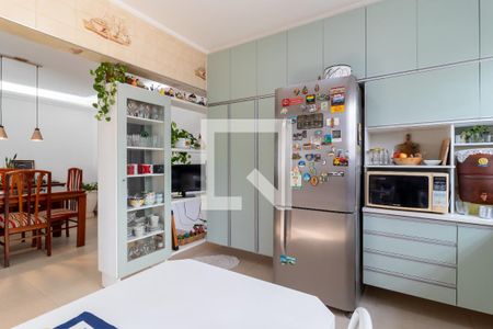 Casa para alugar com 222m², 3 quartos e 2 vagasCozinha