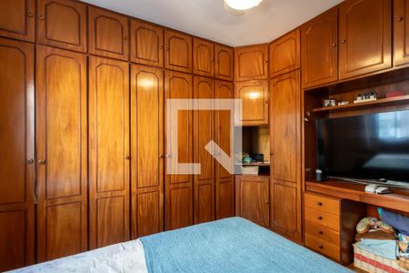 Casa para alugar com 222m², 3 quartos e 2 vagasSuíte 2