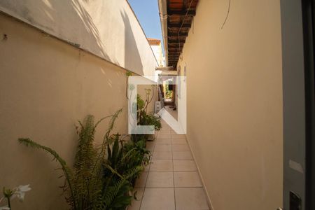 Casa à venda com 100m², 4 quartos e 1 vagaCorredor