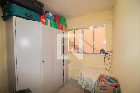 Casa à venda com 100m², 4 quartos e 1 vagaÁrea de Serviço