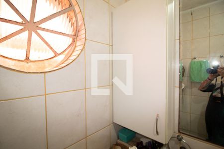 Casa à venda com 100m², 4 quartos e 1 vagaBanheiro