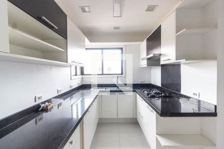 Apartamento à venda com 140m², 3 quartos e 3 vagas Apartamento à venda com 140m², 3 quartos e 3 vagasCozinha