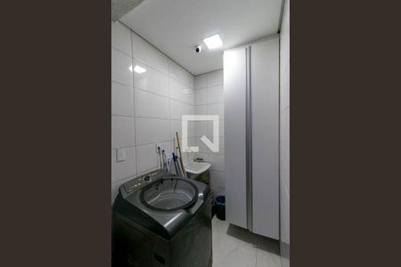 Casa à venda com 190m², 3 quartos e 4 vagas Casa à venda com 190m², 3 quartos e 4 vagasÁrea de Serviço