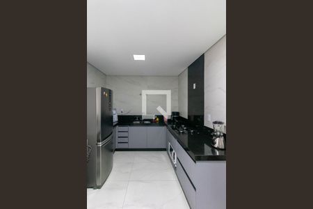 Casa à venda com 190m², 3 quartos e 4 vagas Casa à venda com 190m², 3 quartos e 4 vagasCozinha