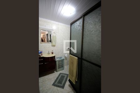 Casa à venda com 193m², 5 quartos e 2 vagas Casa à venda com 193m², 5 quartos e 2 vagasCasa 3 - Banheiro