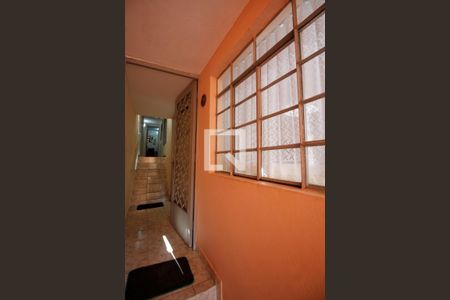 Casa à venda com 193m², 5 quartos e 2 vagas Casa à venda com 193m², 5 quartos e 2 vagasCasa 3 - Entrada