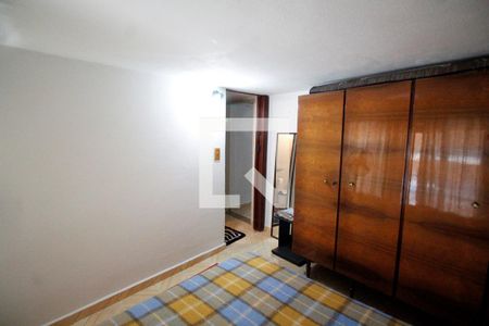 Casa à venda com 193m², 5 quartos e 2 vagas Casa à venda com 193m², 5 quartos e 2 vagasCasa 1 - Quarto