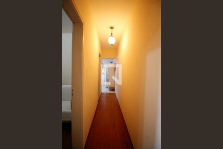 Casa à venda com 193m², 5 quartos e 2 vagas Casa à venda com 193m², 5 quartos e 2 vagasCasa 2 - Corredor