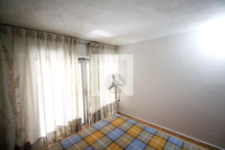 Casa à venda com 193m², 5 quartos e 2 vagas Casa à venda com 193m², 5 quartos e 2 vagasCasa 1 - Quarto