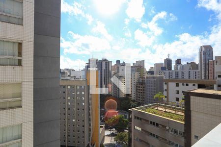 Apartamento para alugar com 140m², 2 quartos e 3 vagas Apartamento para alugar com 140m², 2 quartos e 3 vagasVista